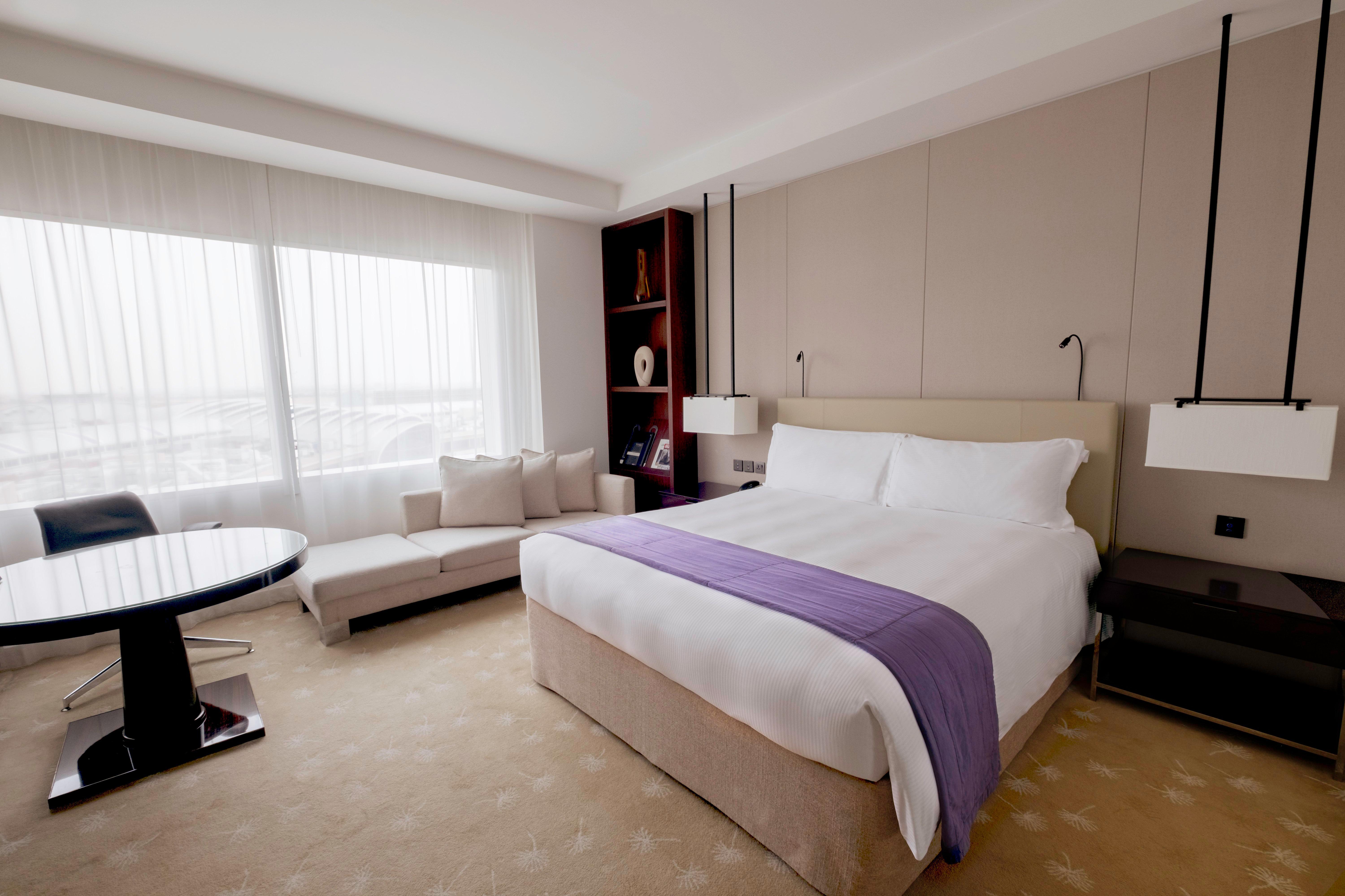 Intercontinental Dubai Festival City By Ihg Zewnętrze zdjęcie A room at the hotel