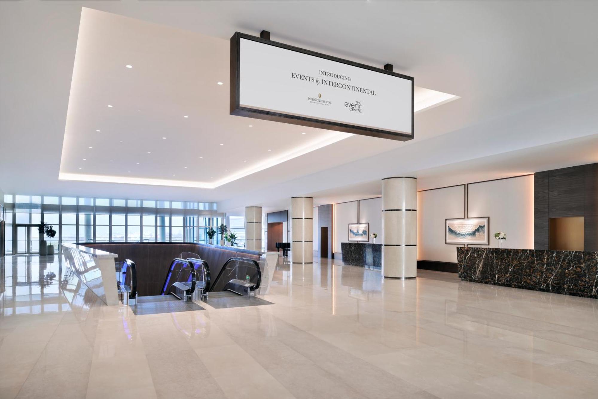 Intercontinental Dubai Festival City By Ihg Zewnętrze zdjęcie The lobby of the hotel